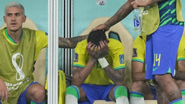 巴西队吃下定心丸！主帅确认内马尔伤情无大碍，将继续参加世界杯